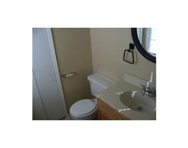 6733 Dandelion Drive - Photo Thumbnail 9