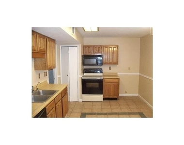 6733 Dandelion Drive - Photo Thumbnail 5