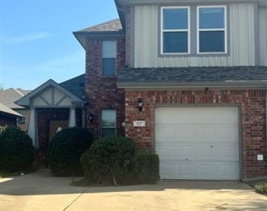 937 Spring Valley Plaza - Photo Thumbnail 1