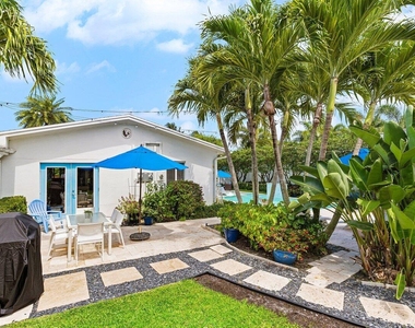 340 Ne 7th Avenue - Photo Thumbnail 28