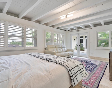 411 Poinciana Drive - Photo Thumbnail 25