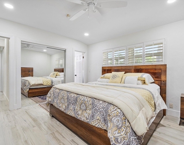 411 Poinciana Drive - Photo Thumbnail 32