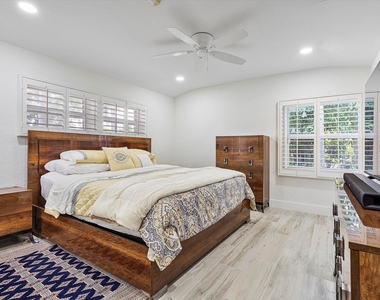 411 Poinciana Drive - Photo Thumbnail 31