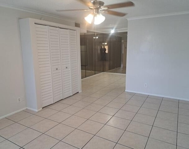 2671 Riverside Drive - Photo Thumbnail 1