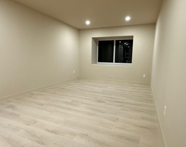 7715 Sw 86th Street - Photo Thumbnail 9