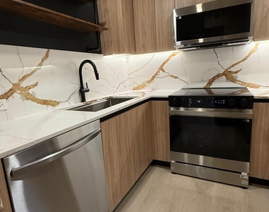 7715 Sw 86th Street - Photo Thumbnail 1