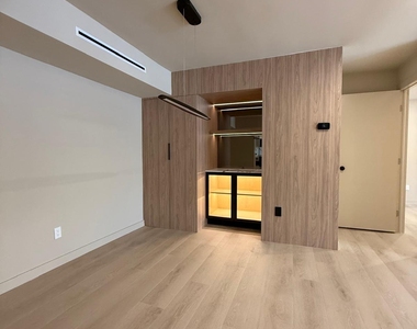 7715 Sw 86th Street - Photo Thumbnail 5