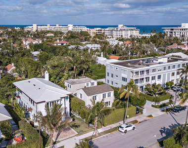 155 Peruvian Avenue - Photo Thumbnail 18