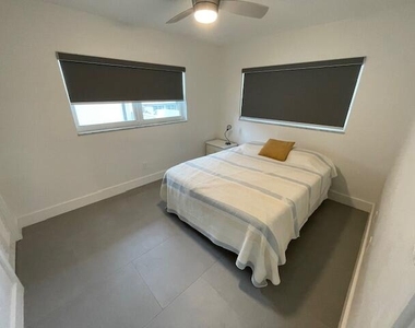 3605 Ne 32nd Avenue - Photo Thumbnail 8