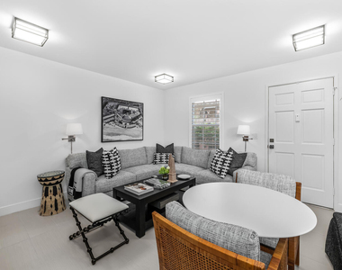 134 Peruvian Avenue - Photo Thumbnail 5