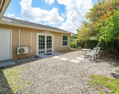 1190 Sachem Head Terrace - Photo Thumbnail 8