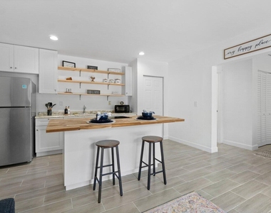 1190 Sachem Head Terrace - Photo Thumbnail 1