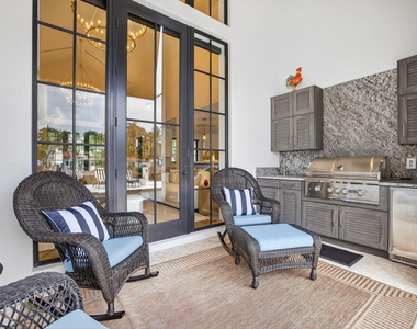 400 Mola Avenue - Photo Thumbnail 95