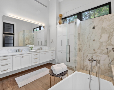 400 Mola Avenue - Photo Thumbnail 39