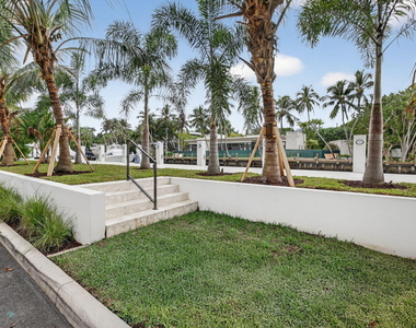 400 Mola Avenue - Photo Thumbnail 80