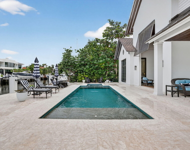 400 Mola Avenue - Photo Thumbnail 92