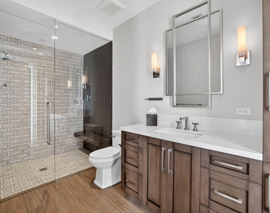 400 Mola Avenue - Photo Thumbnail 44