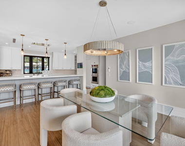 400 Mola Avenue - Photo Thumbnail 23