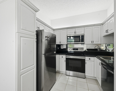 5395 Firenze Drive - Photo Thumbnail 1