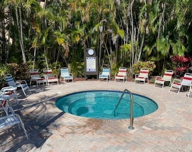 2255 Lindell Boulevard - Photo Thumbnail 25