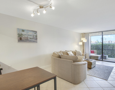 755 Dotterel Road - Photo Thumbnail 10