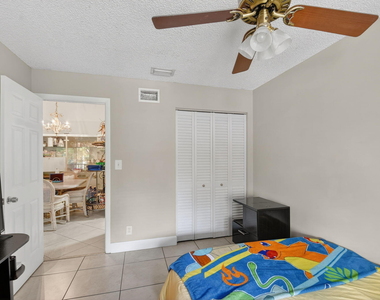 4191 57th Ave - Photo Thumbnail 8