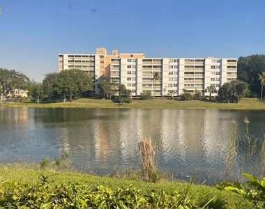 6521 Racquet Club Drive - Photo Thumbnail 20