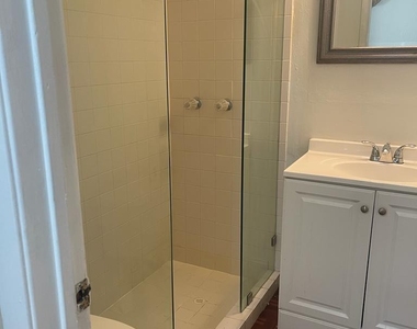 6521 Racquet Club Drive - Photo Thumbnail 17