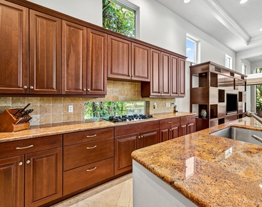123 Sunesta Cove Drive - Photo Thumbnail 14