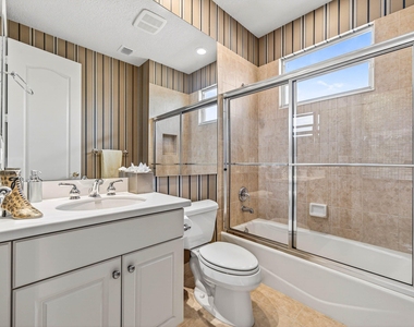 123 Sunesta Cove Drive - Photo Thumbnail 38