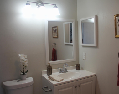 454 Fanshaw K - Photo Thumbnail 14