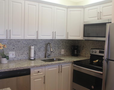 454 Fanshaw K - Photo Thumbnail 2