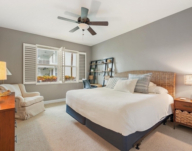 814 S Bay Colony Dr Drive S - Photo Thumbnail 9