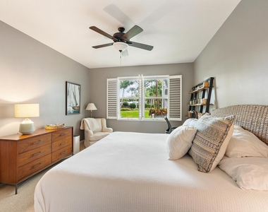 814 S Bay Colony Dr Drive S - Photo Thumbnail 10