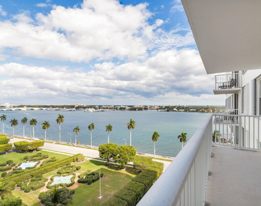 1801 S Flagler Drive - Photo Thumbnail 18
