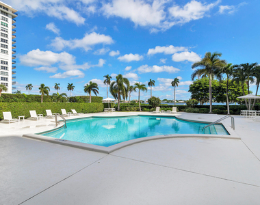 1801 S Flagler Drive - Photo Thumbnail 21