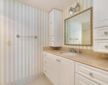 1801 S Flagler Drive - Photo Thumbnail 13