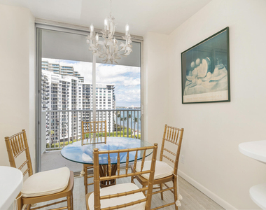 1801 S Flagler Drive - Photo Thumbnail 10