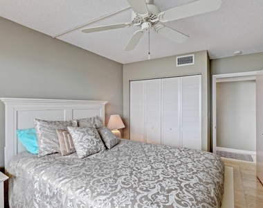 1820 New Palm Way - Photo Thumbnail 16
