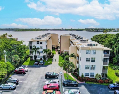 1820 New Palm Way - Photo Thumbnail 31