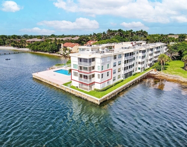 1820 New Palm Way - Photo Thumbnail 34