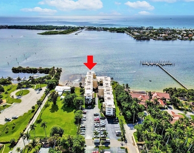 1820 New Palm Way - Photo Thumbnail 2