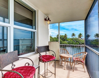1820 New Palm Way - Photo Thumbnail 9