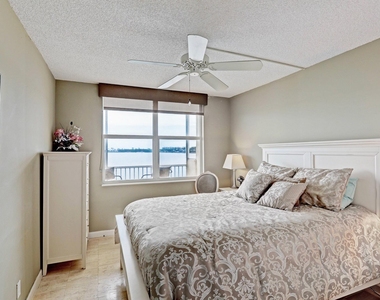 1820 New Palm Way - Photo Thumbnail 15