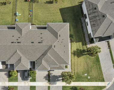 14075 Sw Thorens Drive - Photo Thumbnail 3