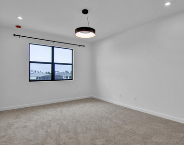 14075 Sw Thorens Drive - Photo Thumbnail 32