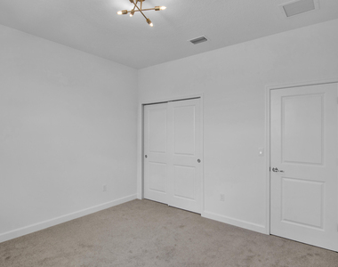 14075 Sw Thorens Drive - Photo Thumbnail 30