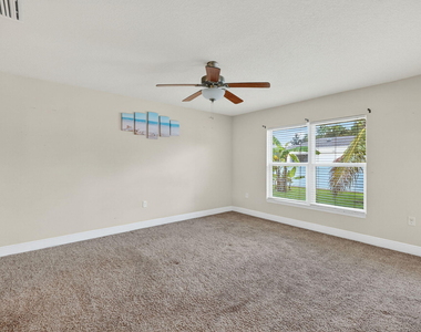 5547 Nw Cordrey Street - Photo Thumbnail 24
