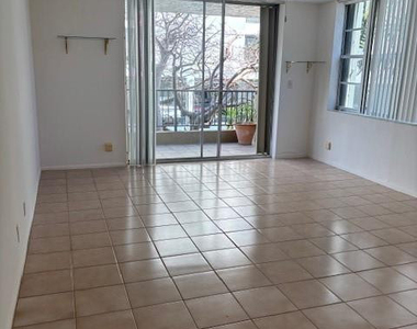 1421 S Ocean Boulevard - Photo Thumbnail 3