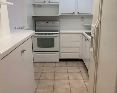 1421 S Ocean Boulevard - Photo Thumbnail 2